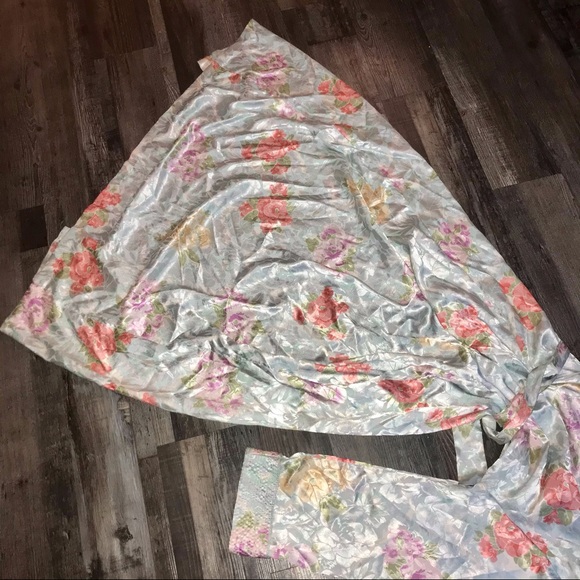 Vtg 80s Neiman Marcus Silk Fairycore/Cottagecore Coquette Lolita Floral Robe - Picture 7 of 14